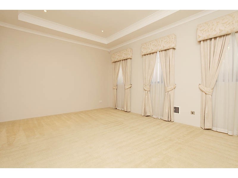 4 Fennel Rise, Darch WA 6065