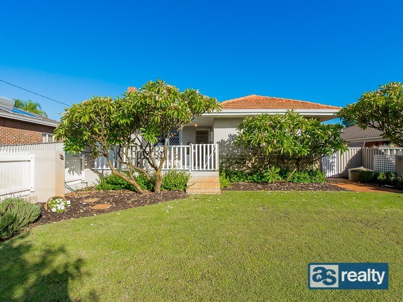 34 Priestley Street, Embleton WA 6062