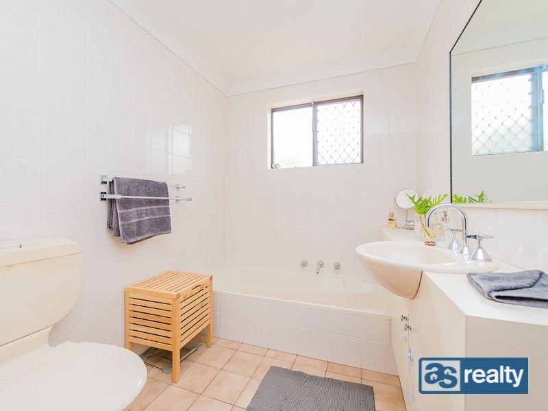 34 Priestley Street, Embleton WA 6062