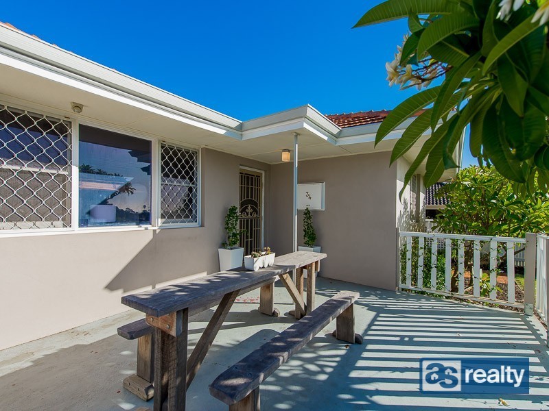 34 Priestley Street, Embleton WA 6062