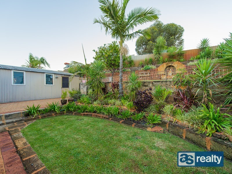 34 Priestley Street, Embleton WA 6062