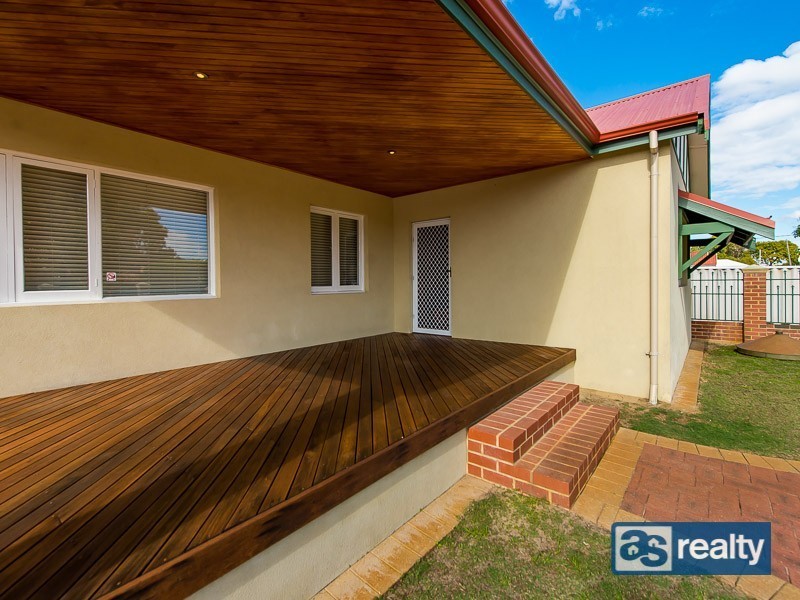 11 Priestley, Embleton WA 6062