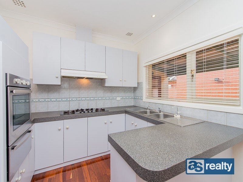 11 Priestley, Embleton WA 6062