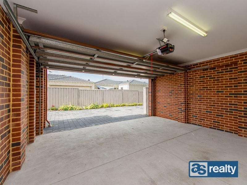 17B Loughton Way, Balga WA 6061