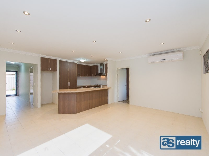 17B Loughton Way, Balga WA 6061