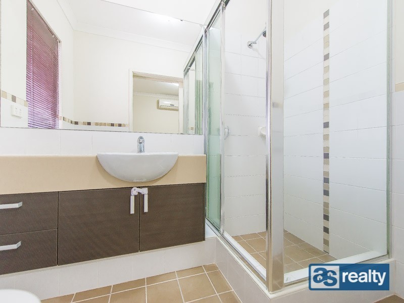 17B Loughton Way, Balga WA 6061