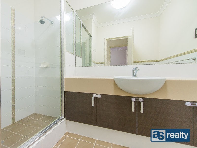 17B Loughton Way, Balga WA 6061