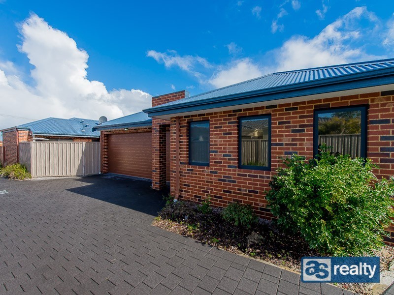 17B Loughton Way, Balga WA 6061