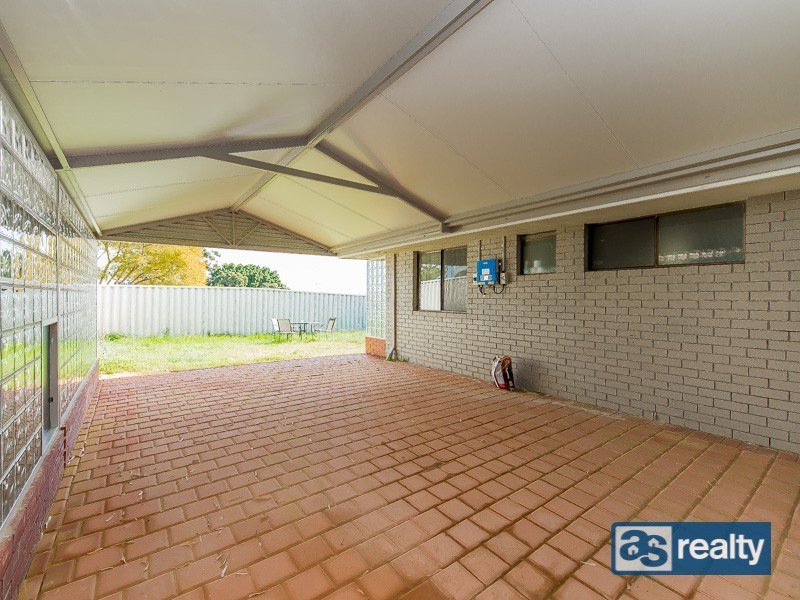 20V Roxwell Way, Girrawheen WA 6064