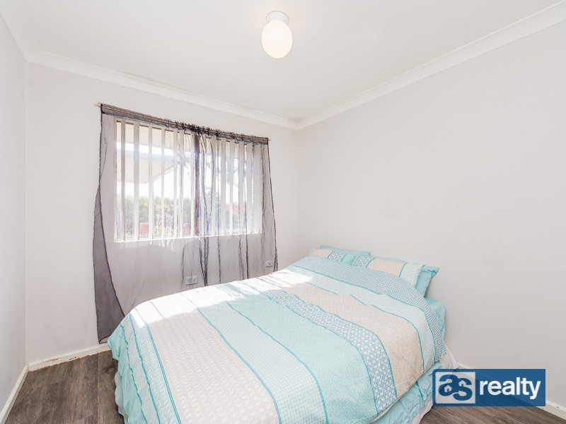 20V Roxwell Way, Girrawheen WA 6064