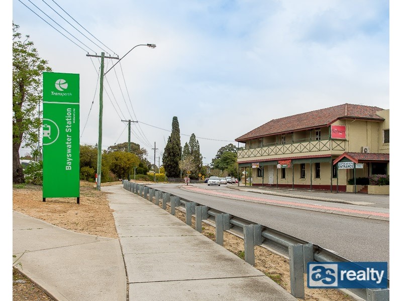 72A Railway Parade, Bayswater WA 6053