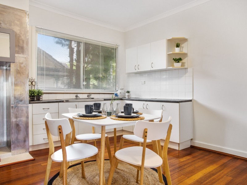 52 King William Street, Bayswater WA 6053