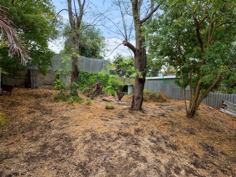 52 King William Street, Bayswater WA 6053