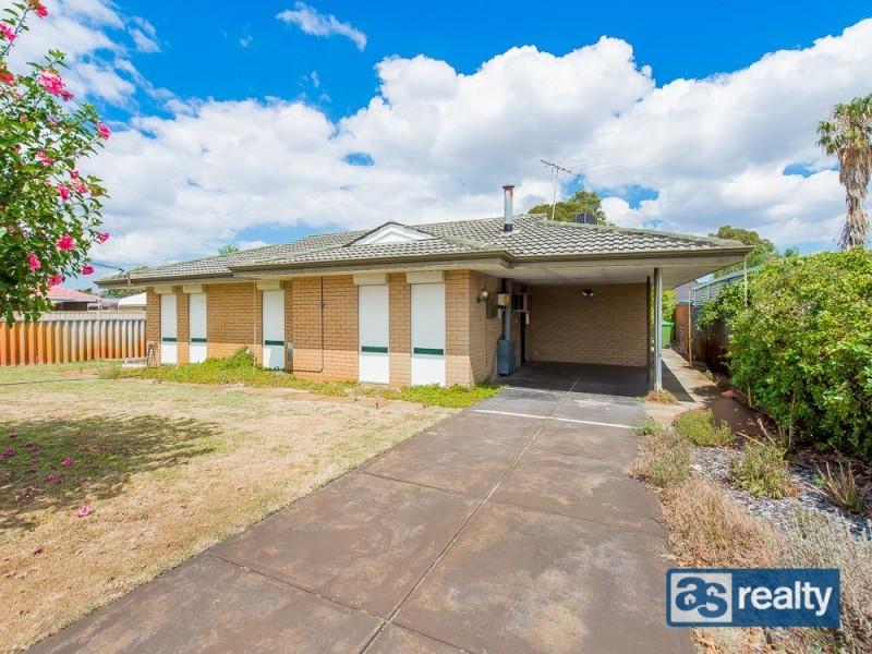 31 Embleton Avenue, Embleton WA 6062