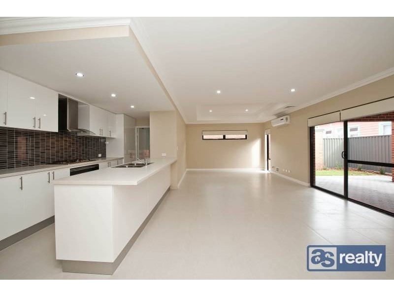 39 Clavering Road, Bayswater WA 6053
