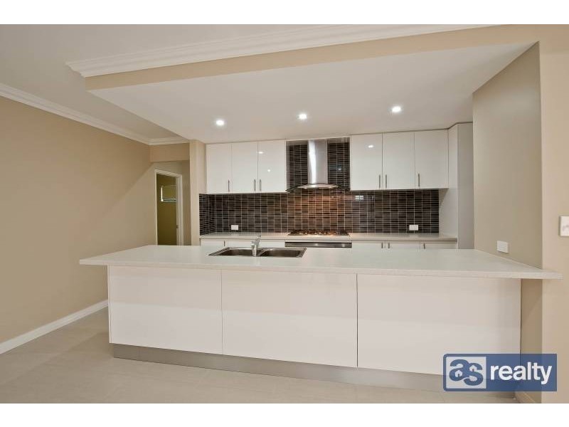 39 Clavering Road, Bayswater WA 6053