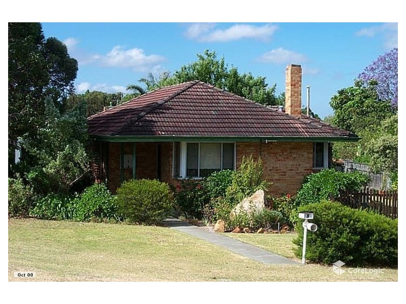 1 Lindley Street, Embleton WA 6062