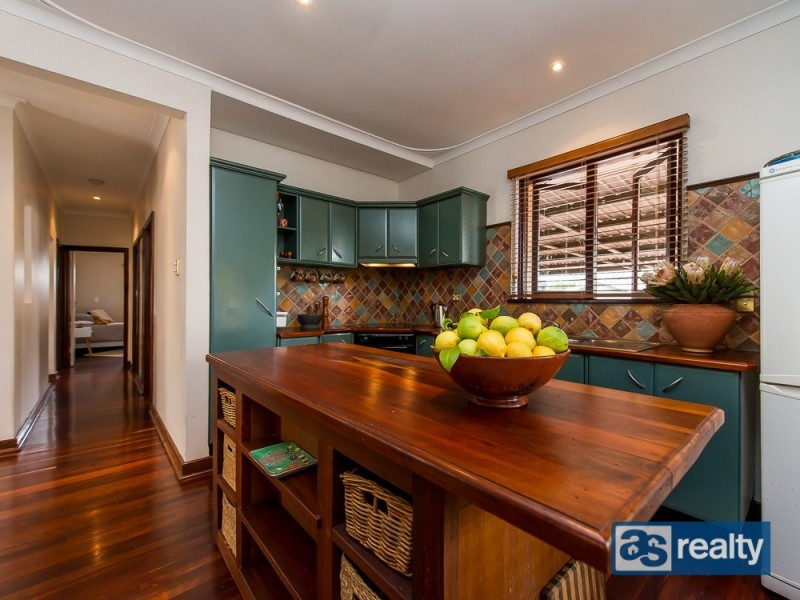 39 Beechboro Road South, Bayswater WA 6053