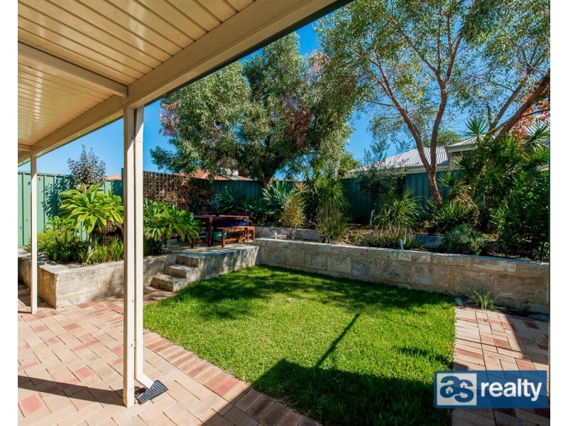 11 Irwin Road, Embleton WA 6062