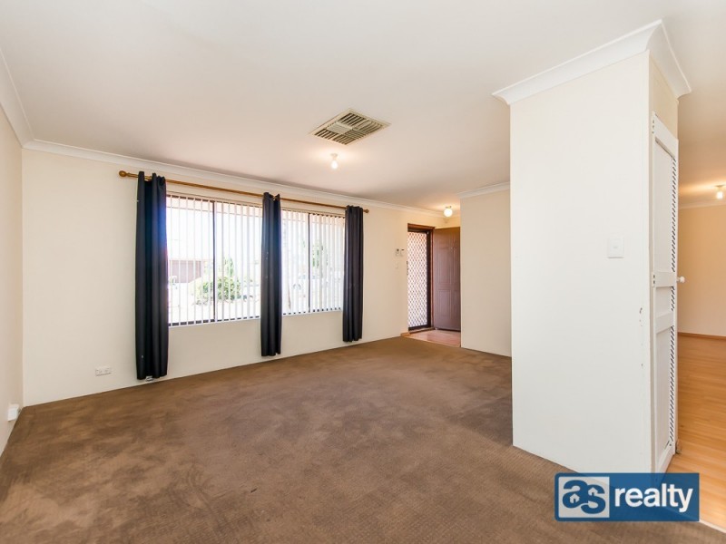 33 Grande Way, Beechboro WA 6063