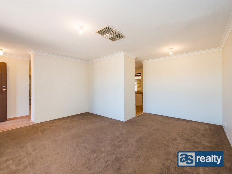33 Grande Way, Beechboro WA 6063