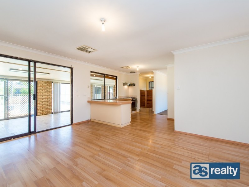 33 Grande Way, Beechboro WA 6063