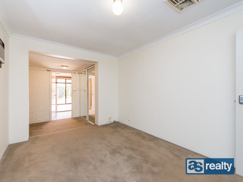 33 Grande Way, Beechboro WA 6063