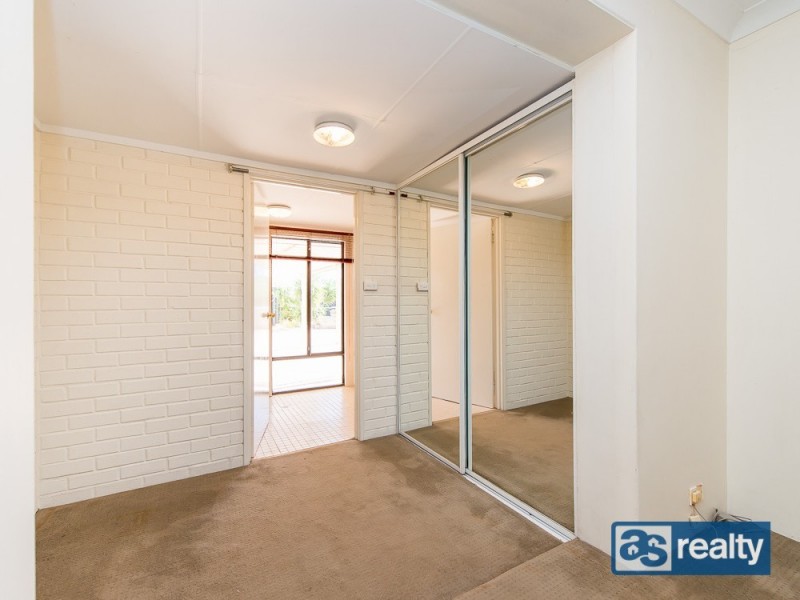 33 Grande Way, Beechboro WA 6063