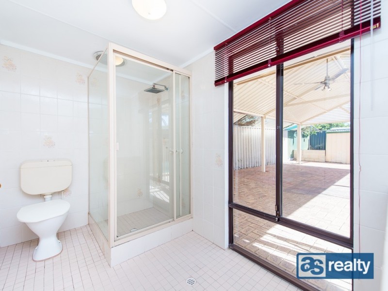 33 Grande Way, Beechboro WA 6063