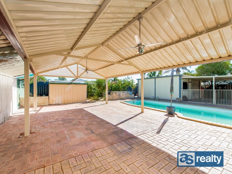 33 Grande Way, Beechboro WA 6063