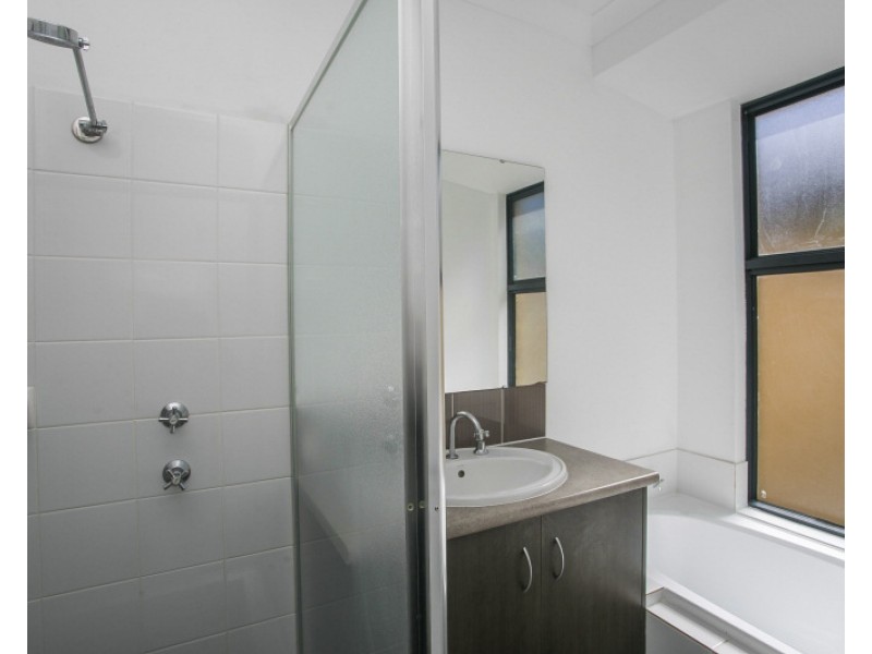 1E Grant Street, Embleton WA 6062