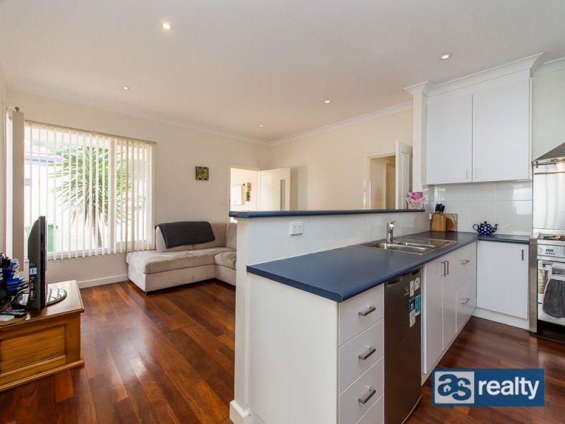 116 Drake Street, Embleton WA 6062