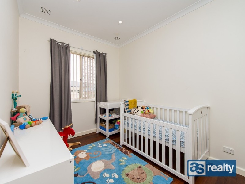 116 Drake Street, Embleton WA 6062