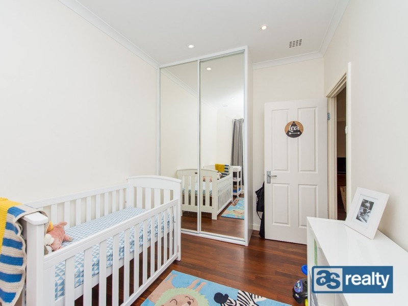 116 Drake Street, Embleton WA 6062