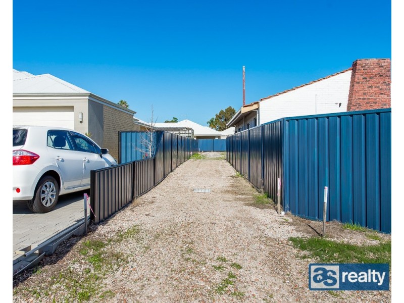 54 Broadway, Embleton WA 6062