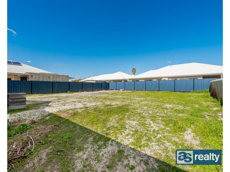 54 Broadway, Embleton WA 6062