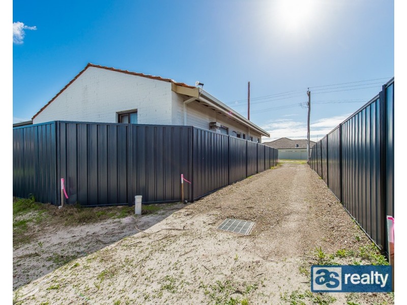 54 Broadway, Embleton WA 6062