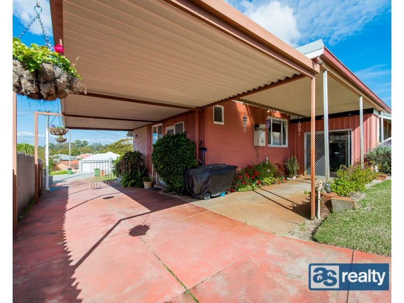 6 Mckenzie Way, Embleton WA 6062