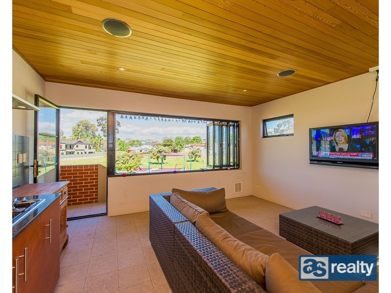 3/24 Bromley St, Embleton WA 6062