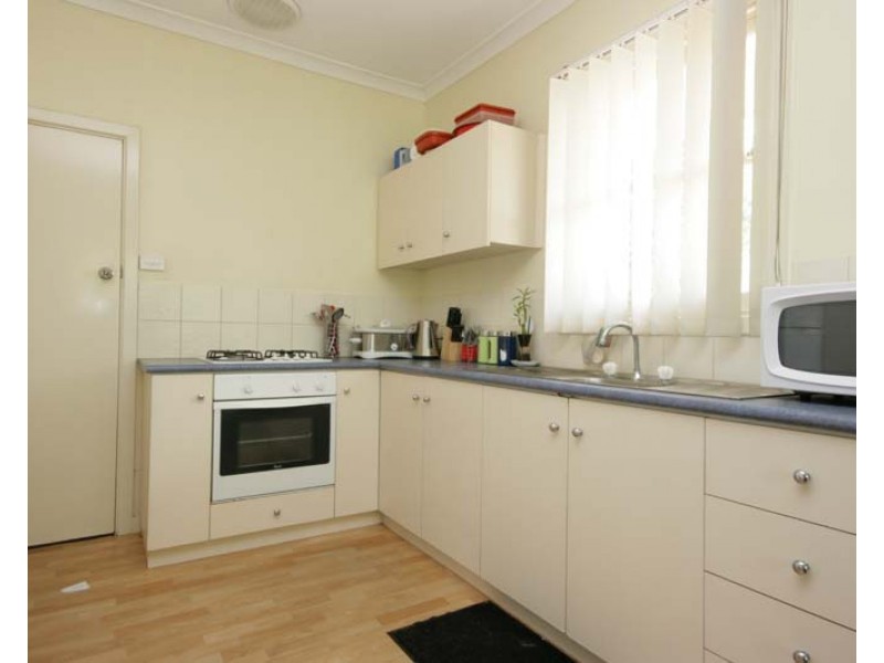 11 Bepton Way, Balga WA 6061