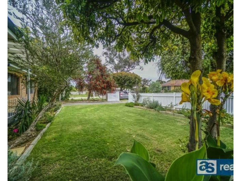 155 Second Avenue, Eden Hill WA 6054