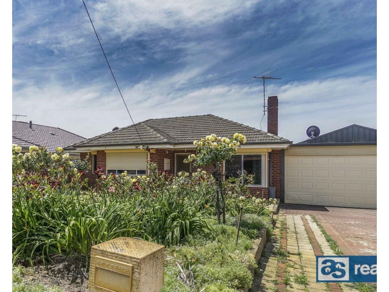 22 Maurice Street, Embleton WA 6062