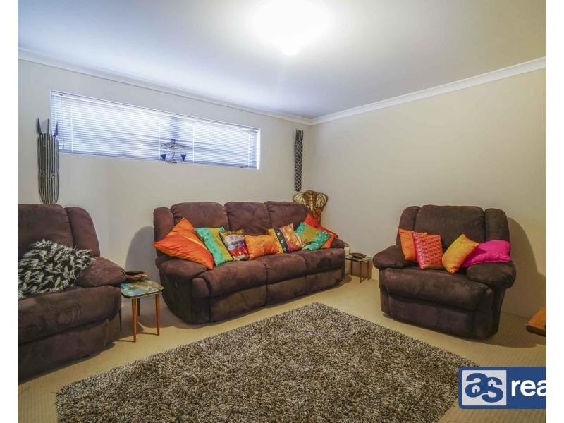 6 Irwin Road, Embleton WA 6062