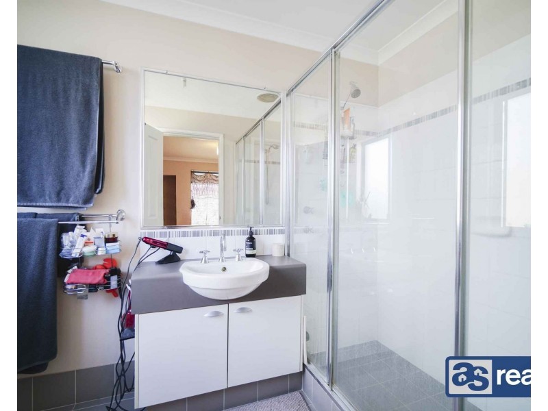 6 Irwin Road, Embleton WA 6062