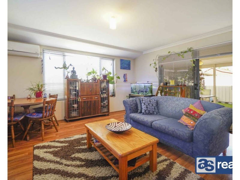 6 Irwin Road, Embleton WA 6062