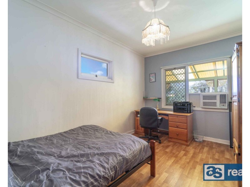 12 Feredy Street, Embleton WA 6062