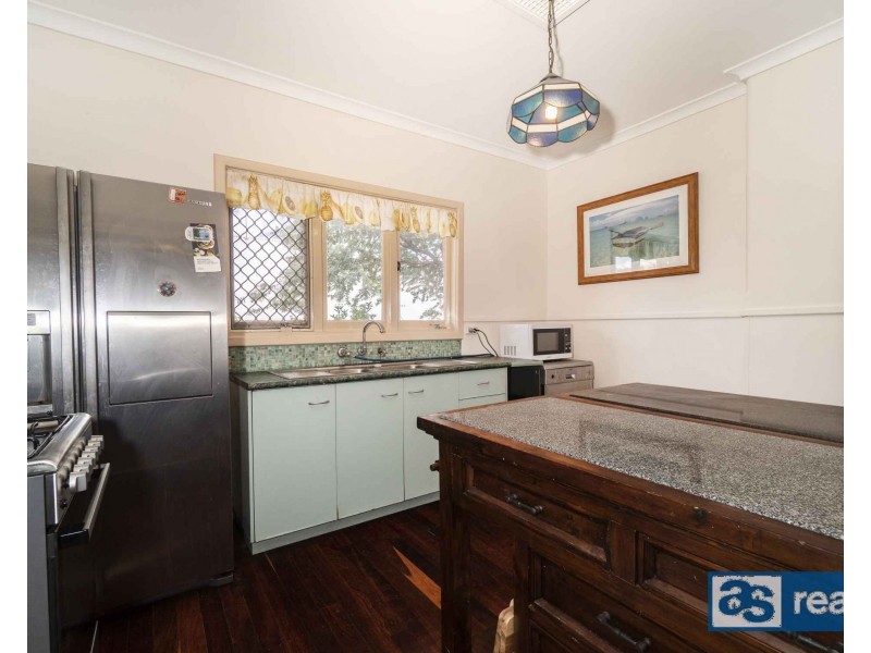 12 Feredy Street, Embleton WA 6062