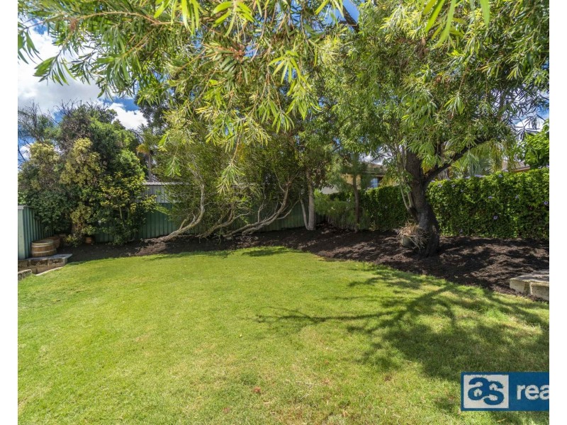 12 Feredy Street, Embleton WA 6062