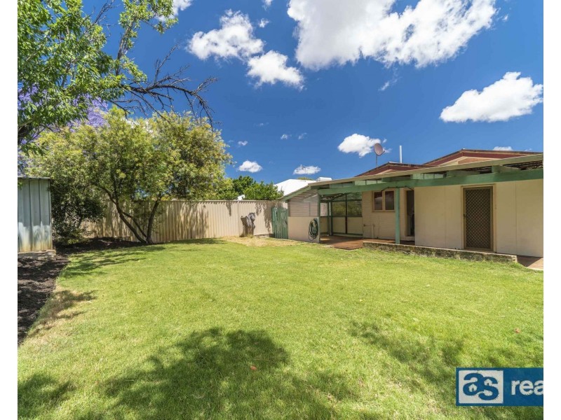 12 Feredy Street, Embleton WA 6062