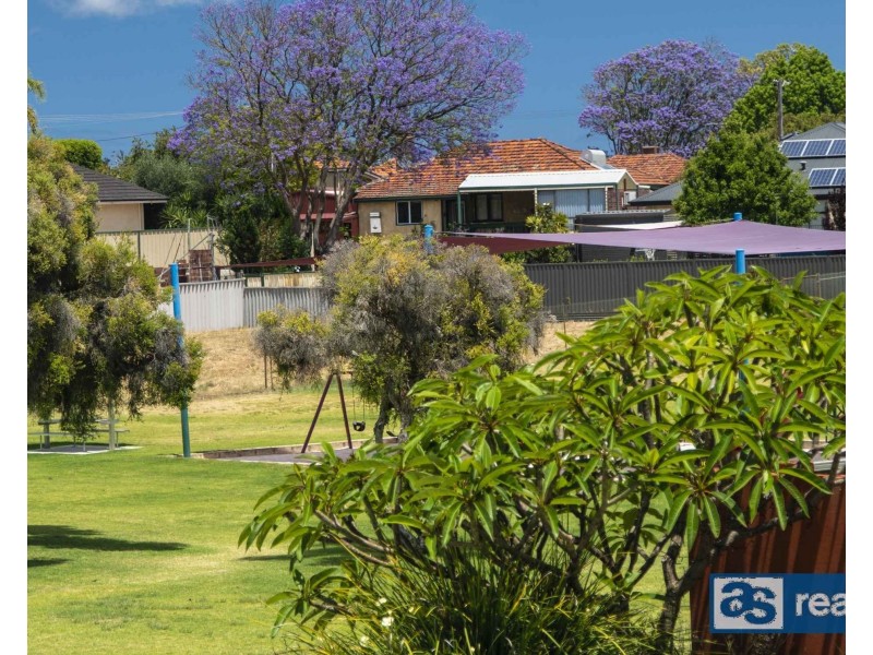 12 Feredy Street, Embleton WA 6062